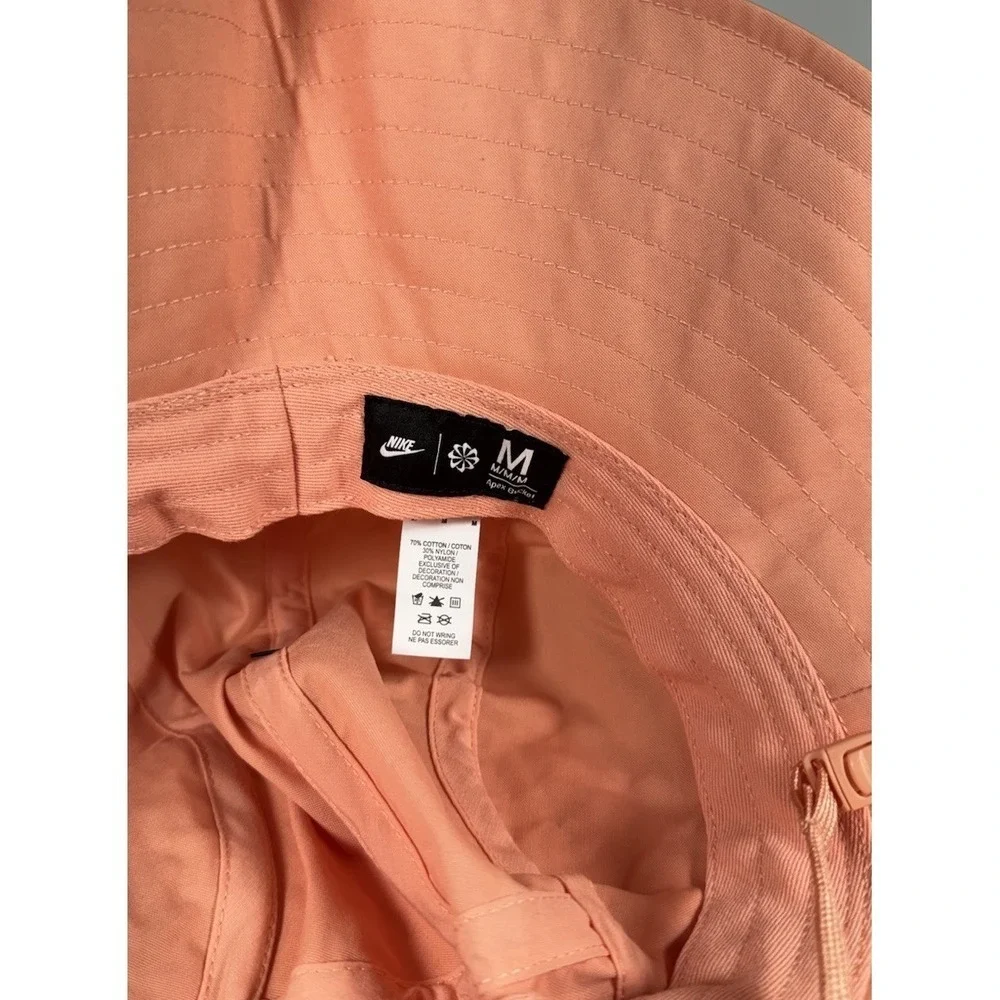 NIKE Apex Wide Brim Bucket Hat Orange Apricot Women's Sz M *NEW* HJ7135-844